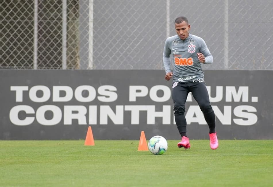 Tiago Nunes explica por que Otero não fez sua estreia pelo Corinthians