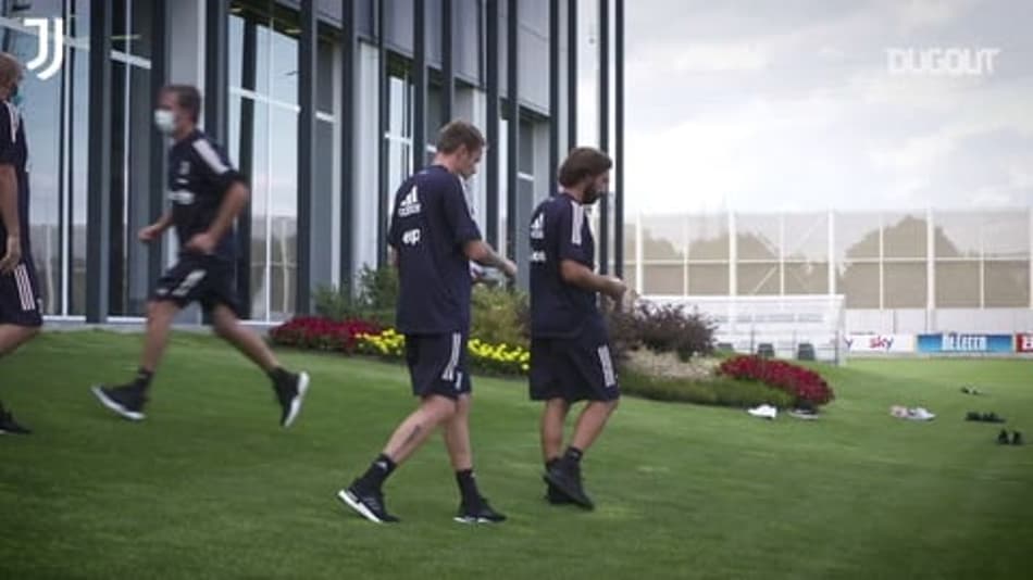 VÍDEO: Veja o primeiro treino de Pirlo como técnico da Juventus