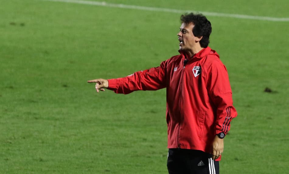 Diniz diz que ‘ninguém sabe o que aconteceu com Hernanes’ e se preocupa com Dani Alves
