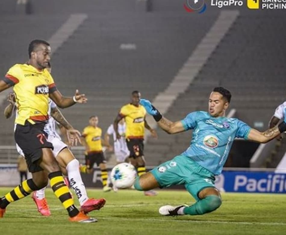 Equatoriano: Barcelona perde e LDU agradece; Emelec volta a ganhar