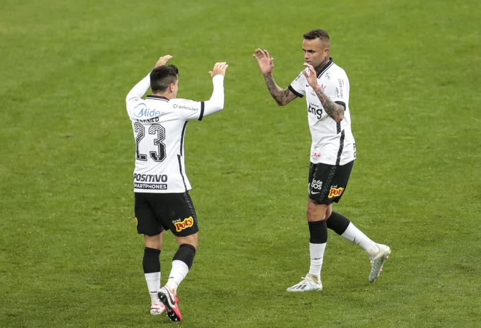 ATUAÇÕES: Luan faz belo gol e salva o Corinthians de derrota em casa