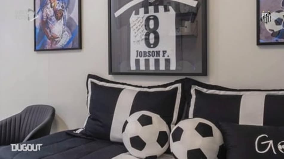VÍDEO: Jobson fala sobre expectativa para nascimento do filho e quarto nas cores do Santos