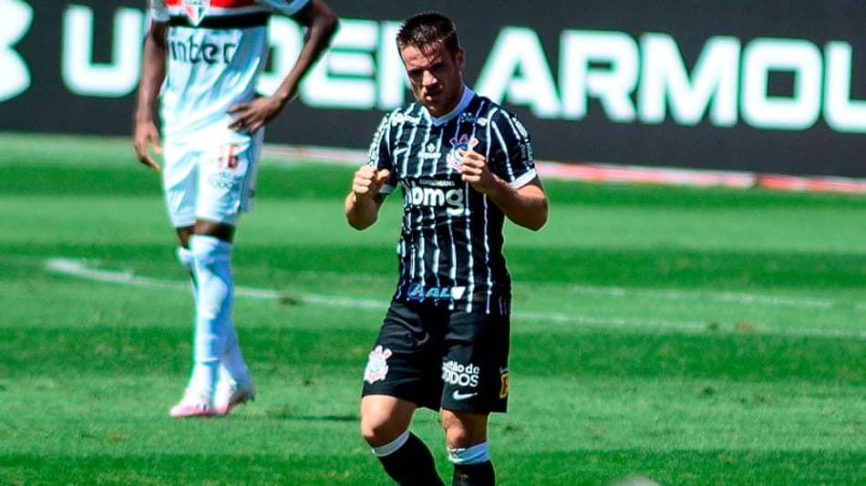 ATUAÇÕES: Ramiro e Cantillo se salvam em derrota do Corinthians no Morumbi