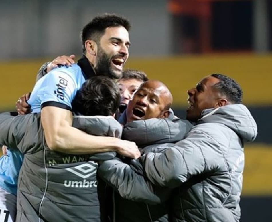 Uruguaio: Wanderers dispara na liderança e Peñarol em crise