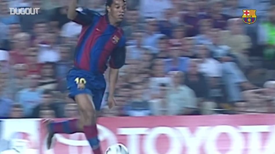Primeiro gol de Ronaldinho pelo Barça faz 17 anos. Reveja a pintura!