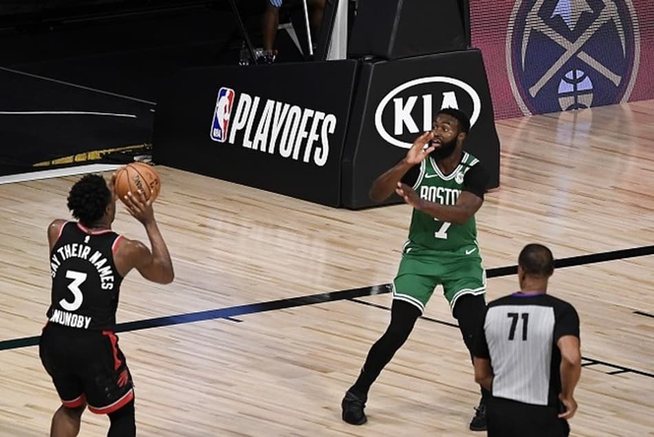 No estouro do cronômetro, Anunoby acerta de três e Raptors bate Celtics