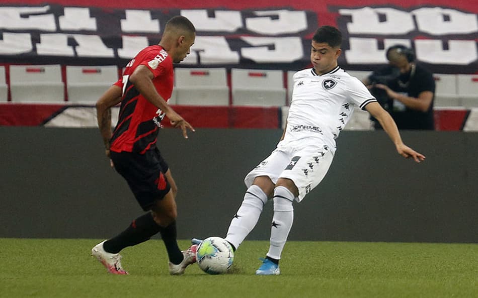 Em segundo duelo contra equipe carioca, Athletico busca o distanciamento do Z4