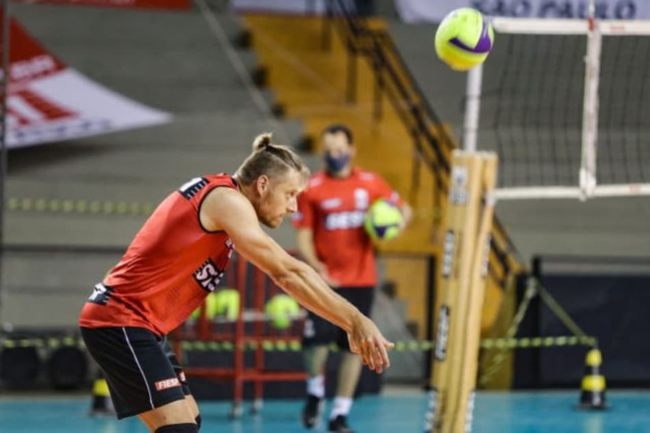 Após seis meses, vôlei voltará a ter jogos oficiais no Brasil nesta sexta