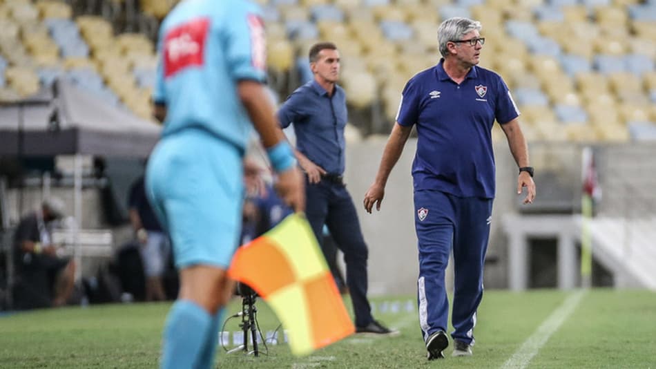 Odair elogia jogo de Luiz Herinque e vê oscilação normal no Fluminense