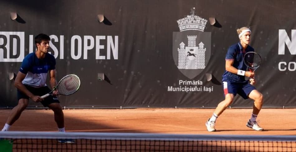 Menezes e Matos erguem o título em Iasi, na Romênia