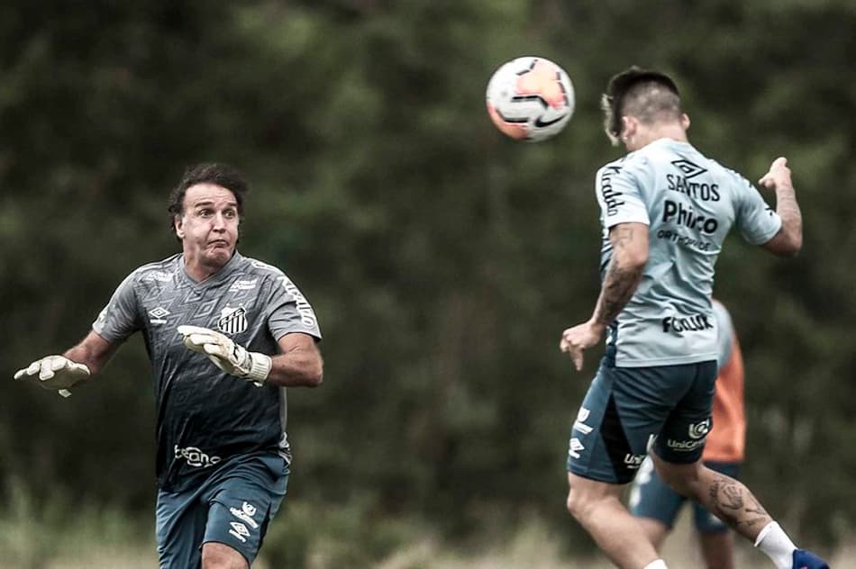 Após quatro dias no Rio de Janeiro, elenco do Santos embarca para o Equador nesta tarde