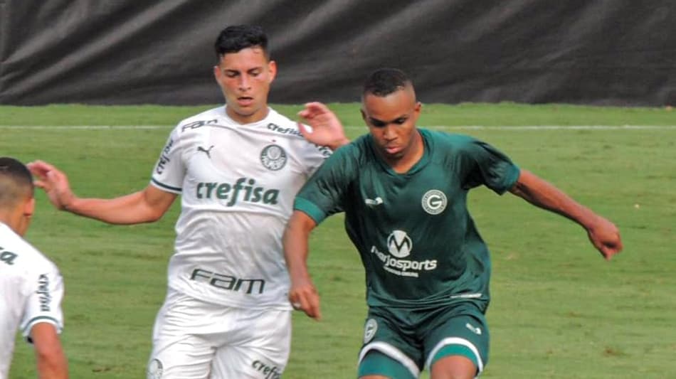 Palmeiras estreia com vitória nos acréscimos no Brasileirão Sub-20
