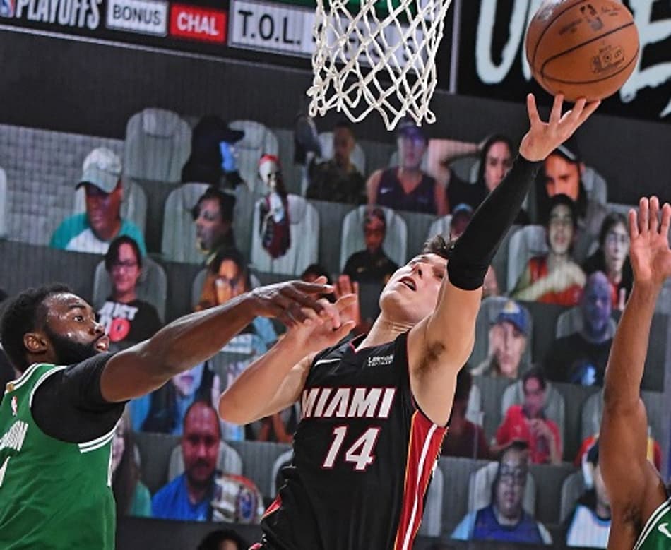 Pat Riley explica situação de Tyler Herro no Heat