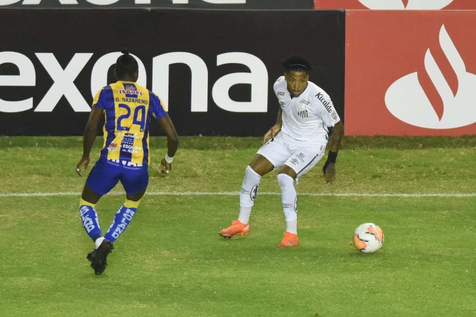 ATUAÇÕES: Santos conta com brilho de Marinho e estrela de Cuca em vitória no Equador; veja as notas