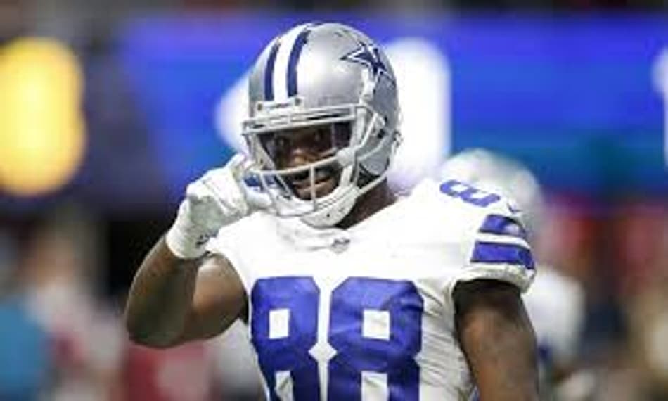Rastreando Draftados – O brilho de CeeDee Lamb e a presença destrutiva de Winfield Jr.