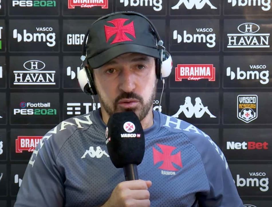 Ramon vê evolução no Vasco e cita fator psicológico após empate: ‘Ficou mexido pela eliminação precoce’