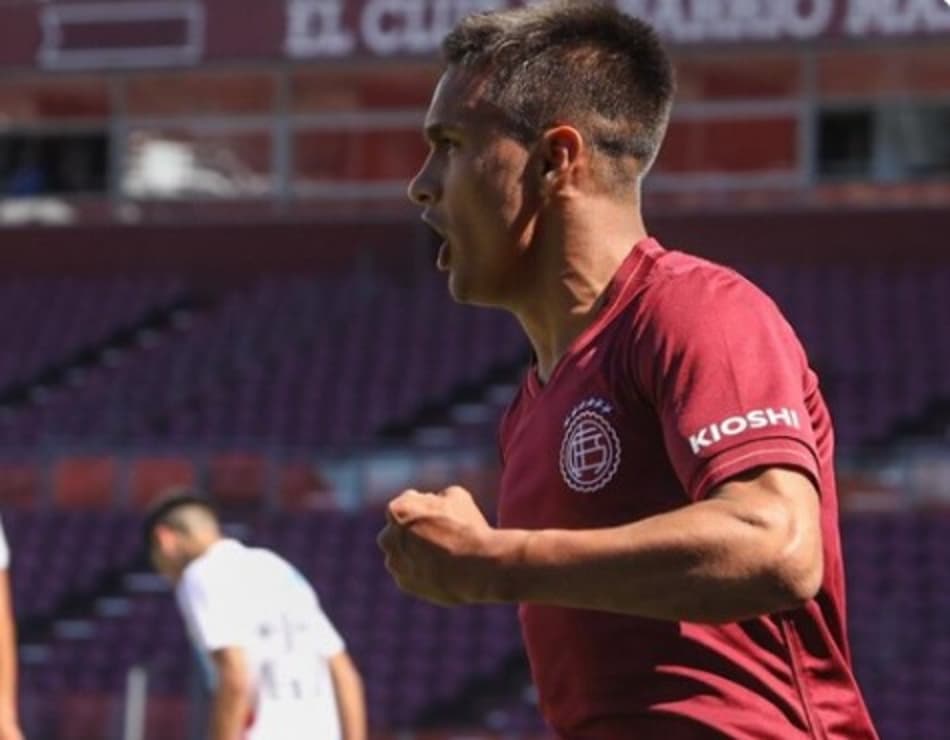 Em jogo marcado por golaços, Lanús vence o Arsenal de Sarandí
