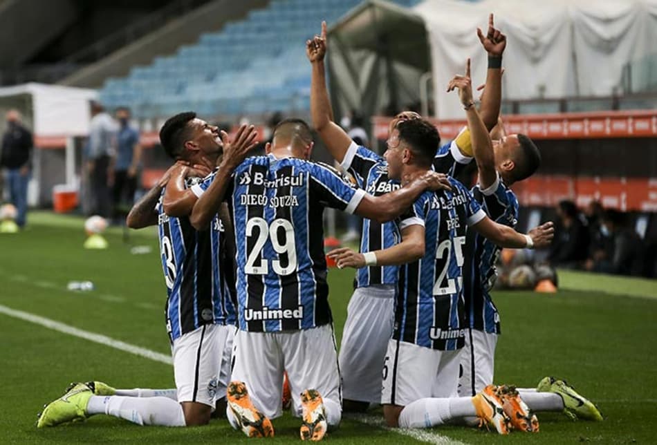 Grêmio quebra sequência sem vencer na Arena