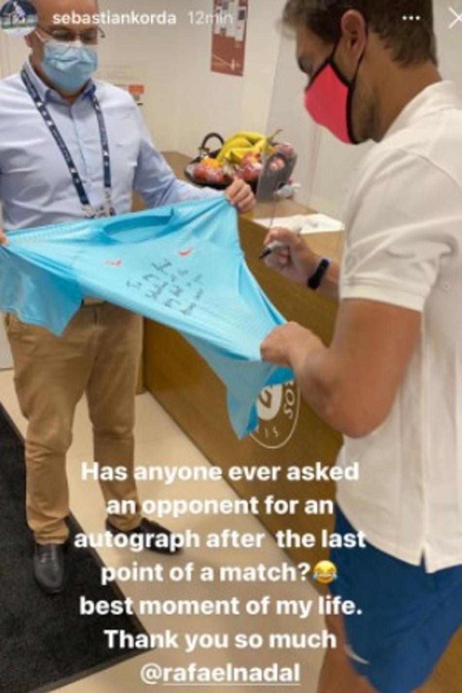 Sebastian Korda camisa autografada Nadal