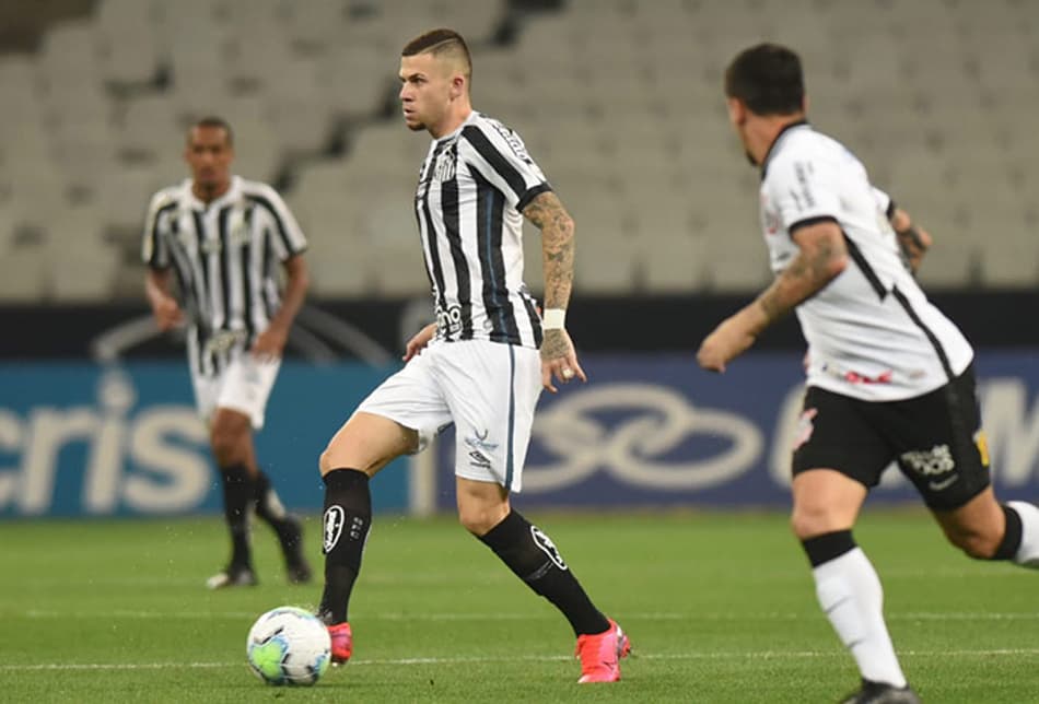 COLUNA DE VÍDEO: Corinthians e Santos fazem caminhadas opostas