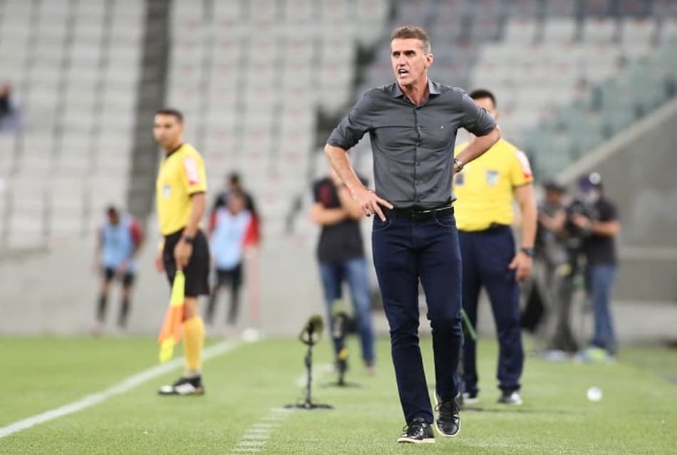 Mancini valoriza vitória e entrega do Timão, mas diz: ‘Não está bom ainda’