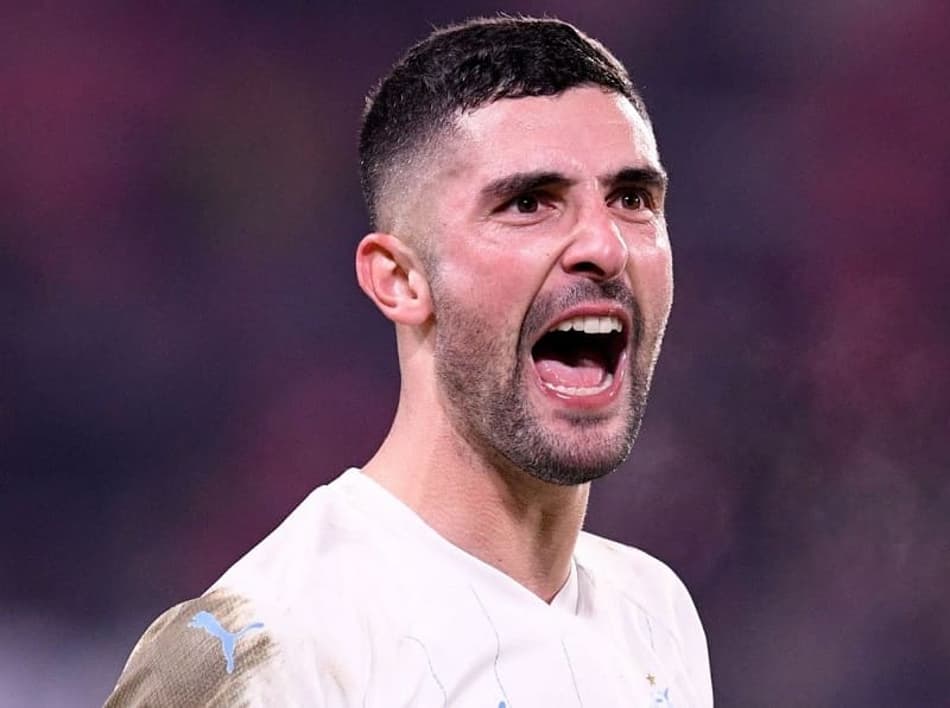 Acusado de racismo contra Neymar elogia clube sul-americano