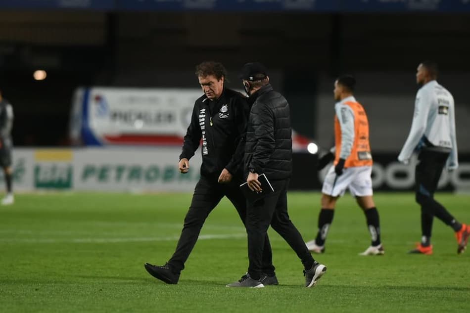 Cuca revela conversa com Soteldo sobre saída do Santos: ‘Ninguém fica mais triste do que eu’
