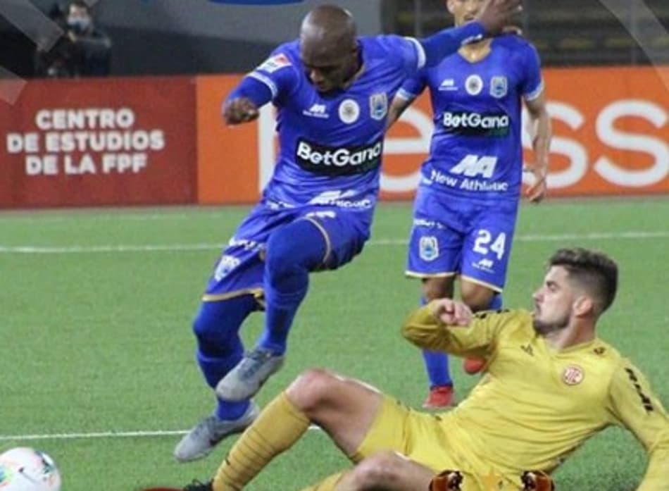 Peruano: Alianza Lima e Binacional estreiam no Clausura com derrota