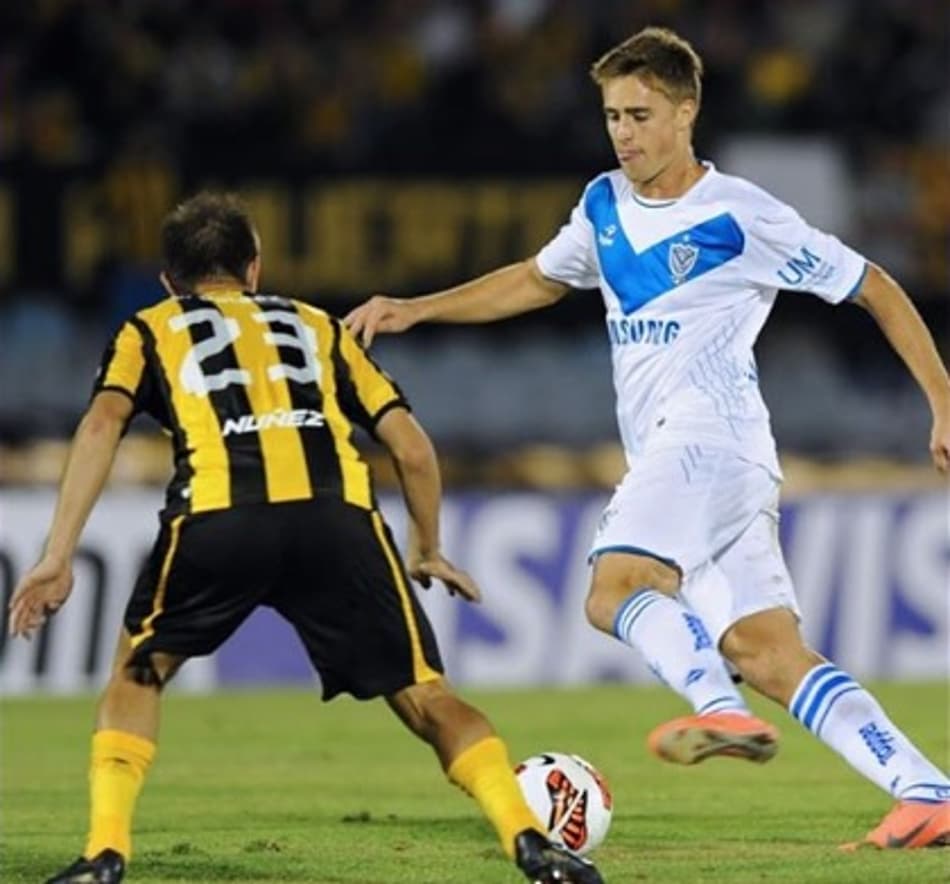 Rivais desta noite, Vélez e Peñarol já disputaram semi épica da Liberta