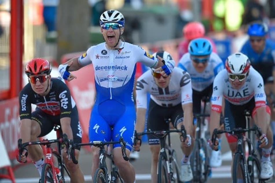 Volta da Espanha: Vencedor da etapa 8 é punido e alemão herda o 1° lugar