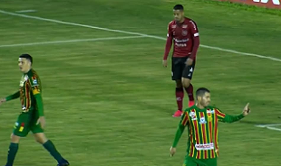 No Bento Freitas, Brasil de Pelotas e Sampaio Corrêa ficam no zero pela Série B