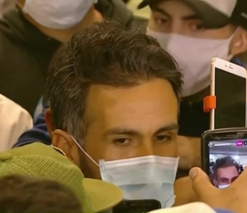 Médico de Maradona fala após cirurgia do ídolo argentino