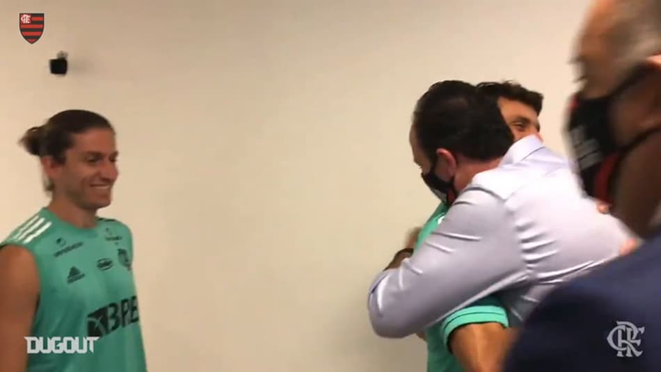 VÍDEO: Veja como foi a chegada do técnico Rogério Ceni ao Flamengo