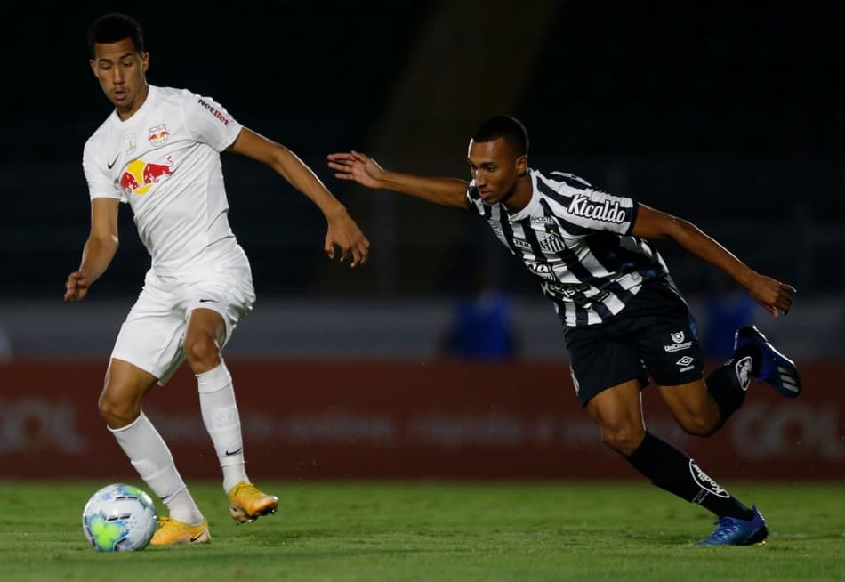 Após retorno como titular, Weverson projeta duelo contra Botafogo