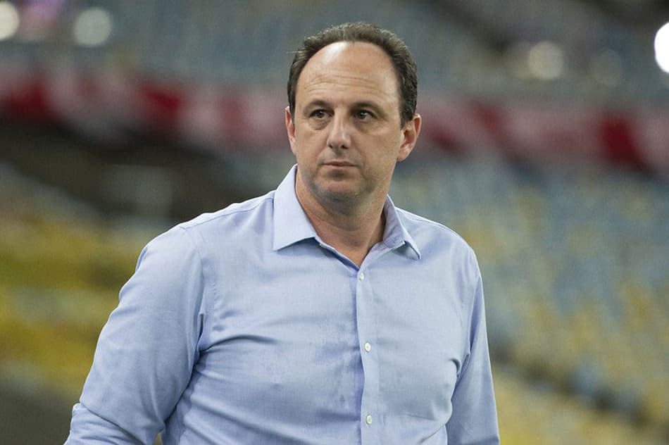 Milton Neves diz que Ceni irá se complicar caso Flamengo seja eliminado para o São Paulo: ‘A vida dele pode virar um inferno’