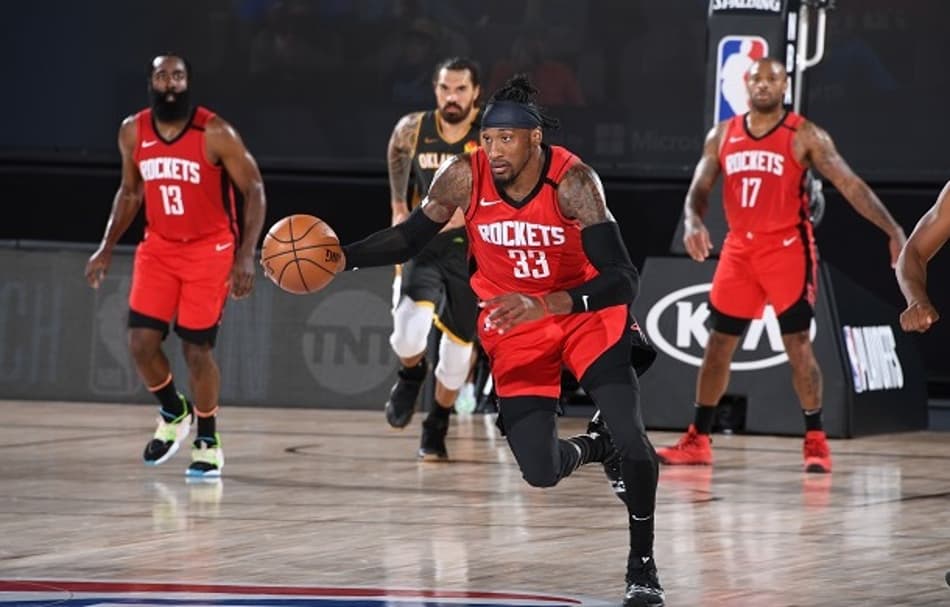 Por Trevor Ariza, Rockets negocia Robert Covington para o Portland Trail Blazers
