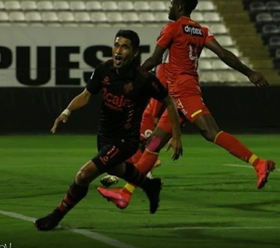 Peruano: Melgar massacra em jogo adiantado da 8ª rodada