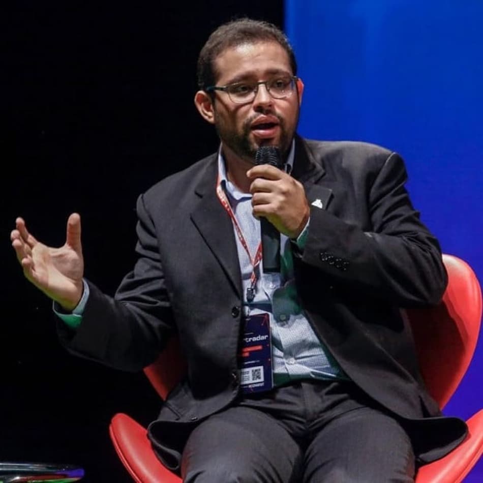 Ex-CEO do Bahia analisa cenário da pandemia no futebol brasileiro