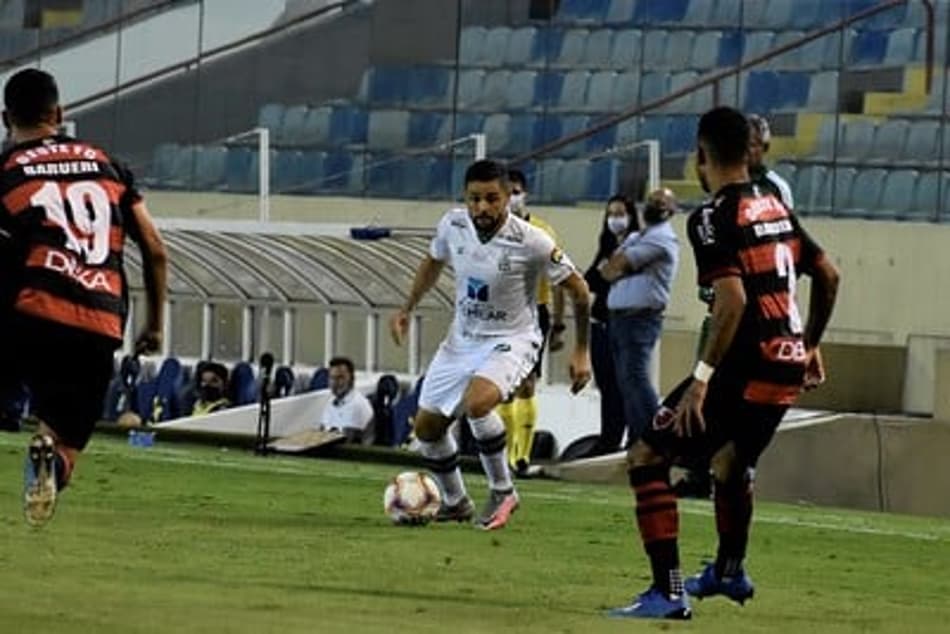 Vídeo: veja os gols do empate entre Oeste e América-MG pela Série B