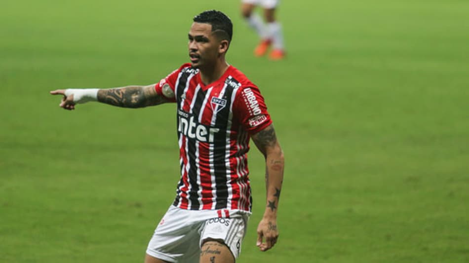 São Paulo derrota o Bahia na Fonte Nova e é o vice-líder do Brasileirão