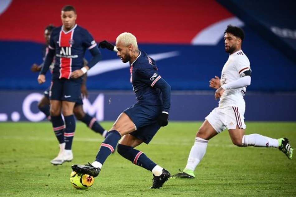 Assista ao show de habilidade de Neymar contra o Bordeaux