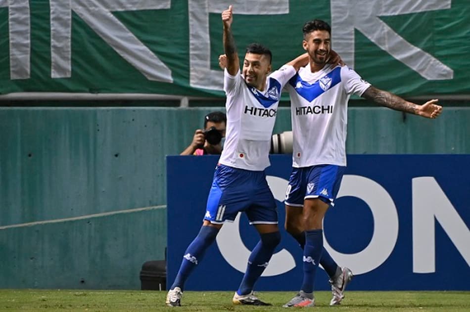 Vélez Sarsfield goleia o Deportivo Cali e avança na CONMEBOL Sul-Americana
