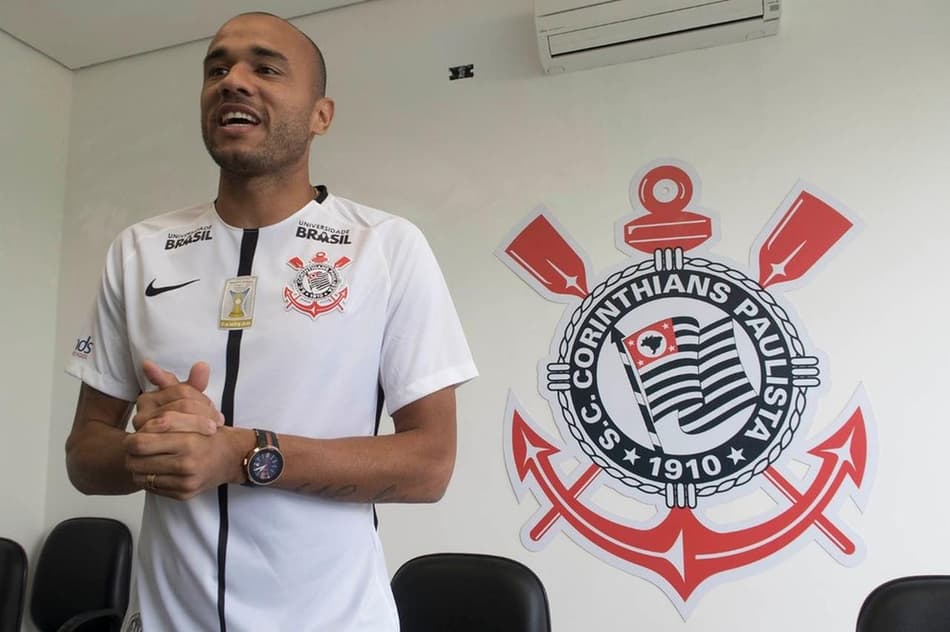 Roger vai jogar o Paulistão 2021! Saiba por onde andam 21 ‘andarilhos da bola’