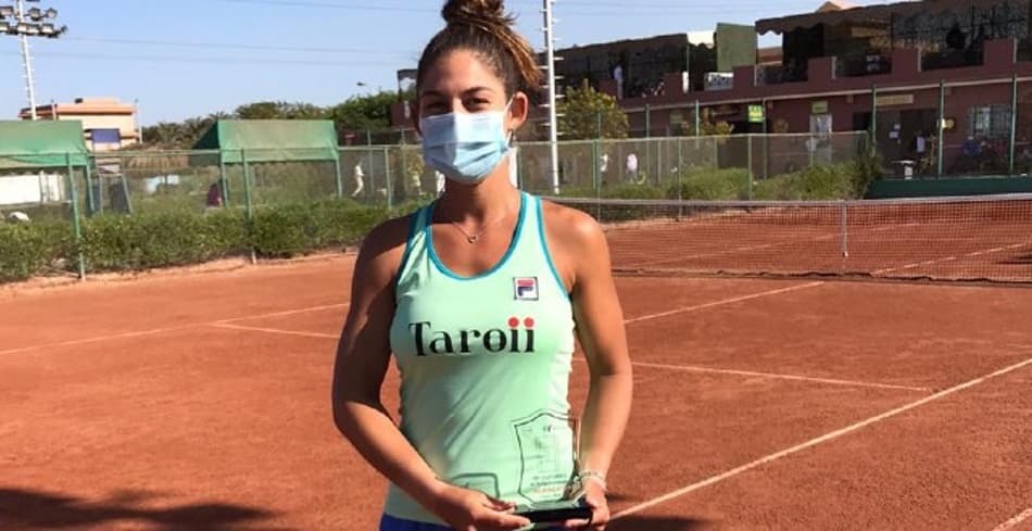 Carol Meligeni é vice-campeã em Cairo, no Egito