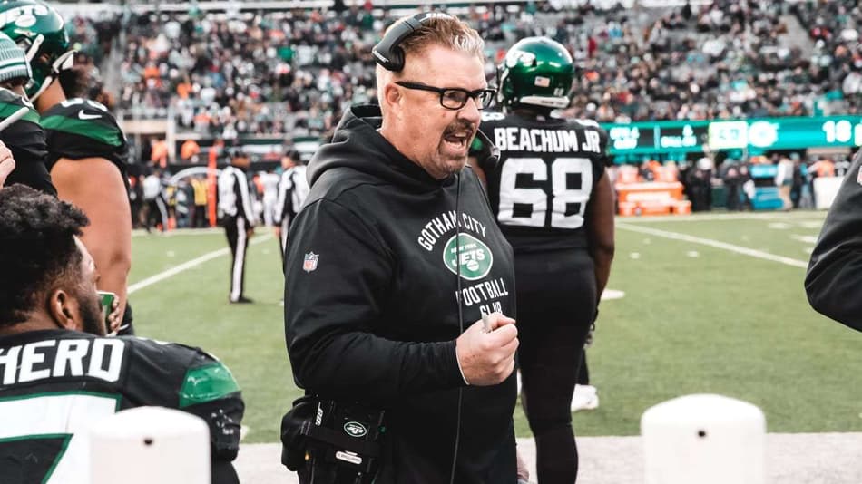 Treinador dos Jets é demitido por chamada defensiva horrenda que ocasionou mais uma derrota