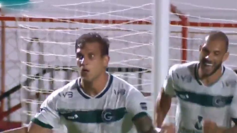 Goiás vence o Atlético-GO e pressiona o Botafogo; veja a tabela de classificação do Brasileirão