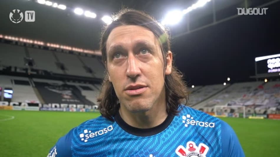 VÍDEO: Cássio comemora vitória e vê crescimento do Timão com Mancini