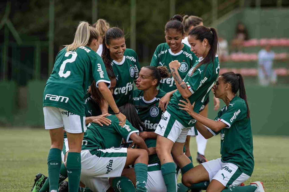 Feminino do Palmeiras renova parceria com prefeitura de Vinhedo por mais um ano