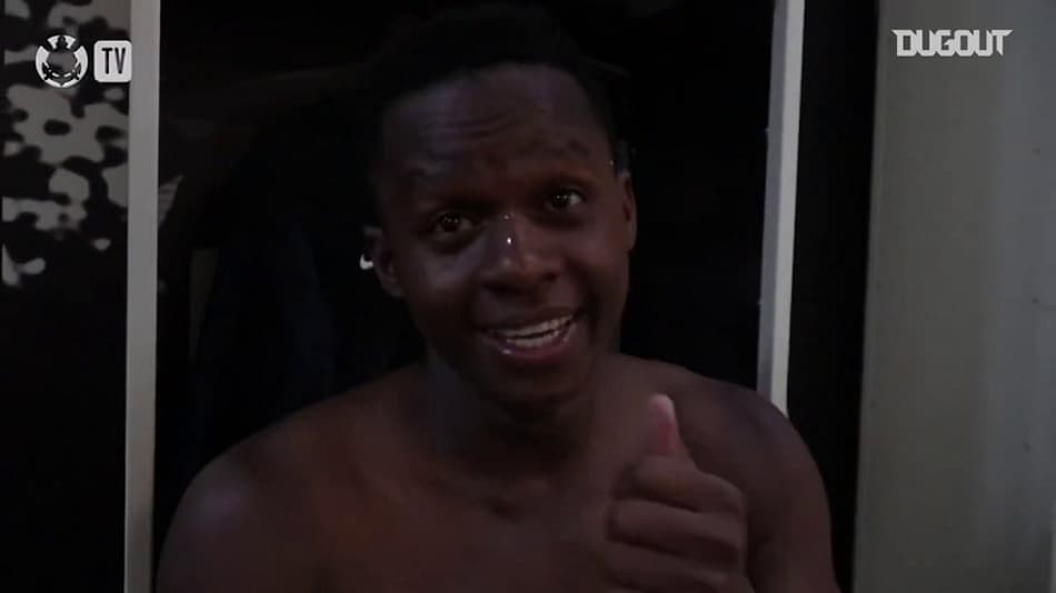 VÍDEO: Cazares explica gol 'de olhos fechados' e Mateus Vital diz que Corinthians é 'outro time'