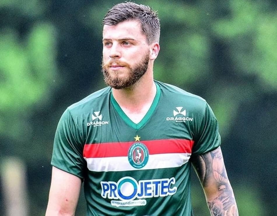 Zagueiro do Concórdia acredita no bom do trabalho de Emerson Cris e na evolução da equipe